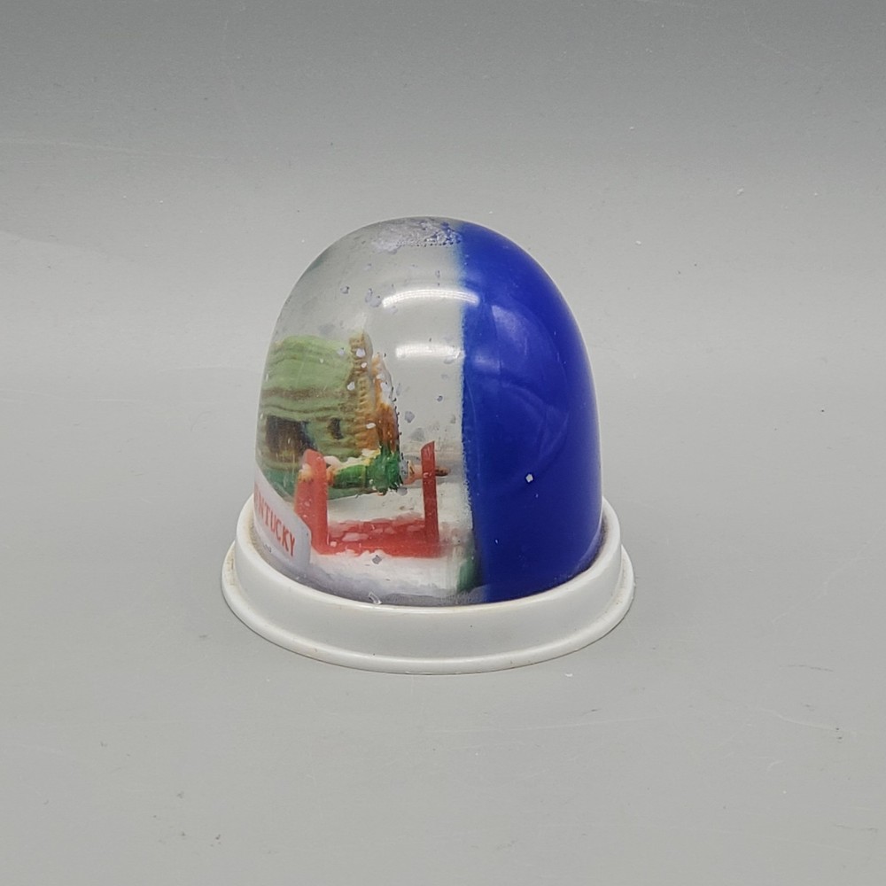 Vintage Kentucky Souvenir Snow Globe