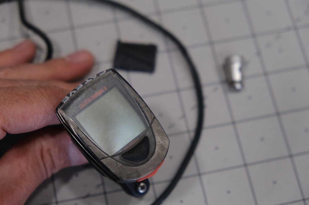 Cateye Enduro 8 Cycling Computer Cyclometer Wired
