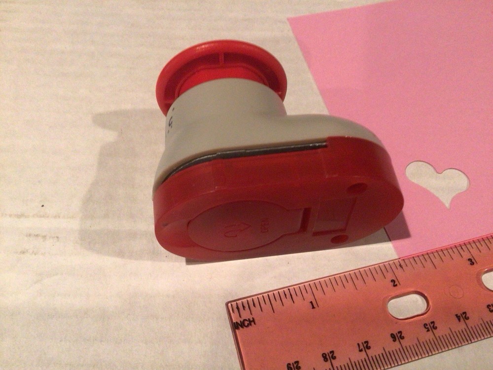 Tonic Studios Stylized. Heart Paper Source Paper Punch