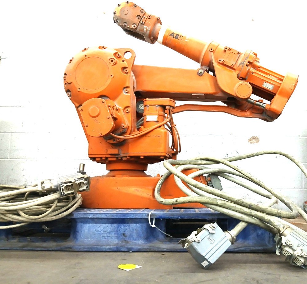 ABB ROBOTICS PALENTIZING ROBOT ARM IRB2400 W/CONTROLLER S-721 68