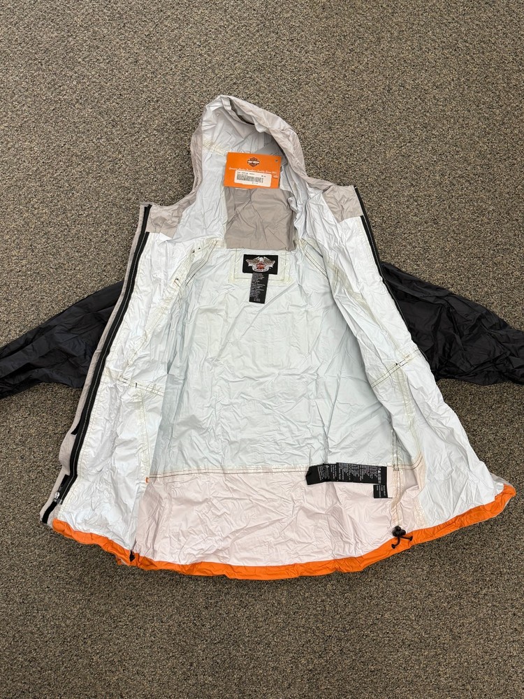 Harley Davidson Rain Gear Top & Bottoms, Size Medium