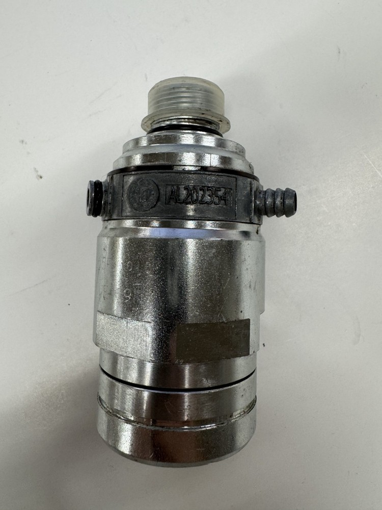 Faster AL202354 Hydraulic Quick Coupler for John Deere