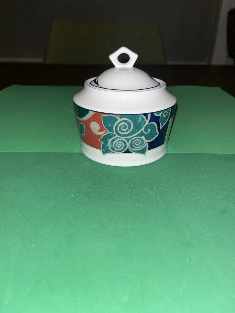 Christopher Stuart Pashas Palace Sugar Bowl HK201