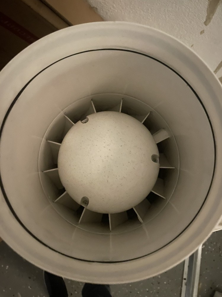 Vortex S-Line 8” Powerfan S—Line With Carbon Filter