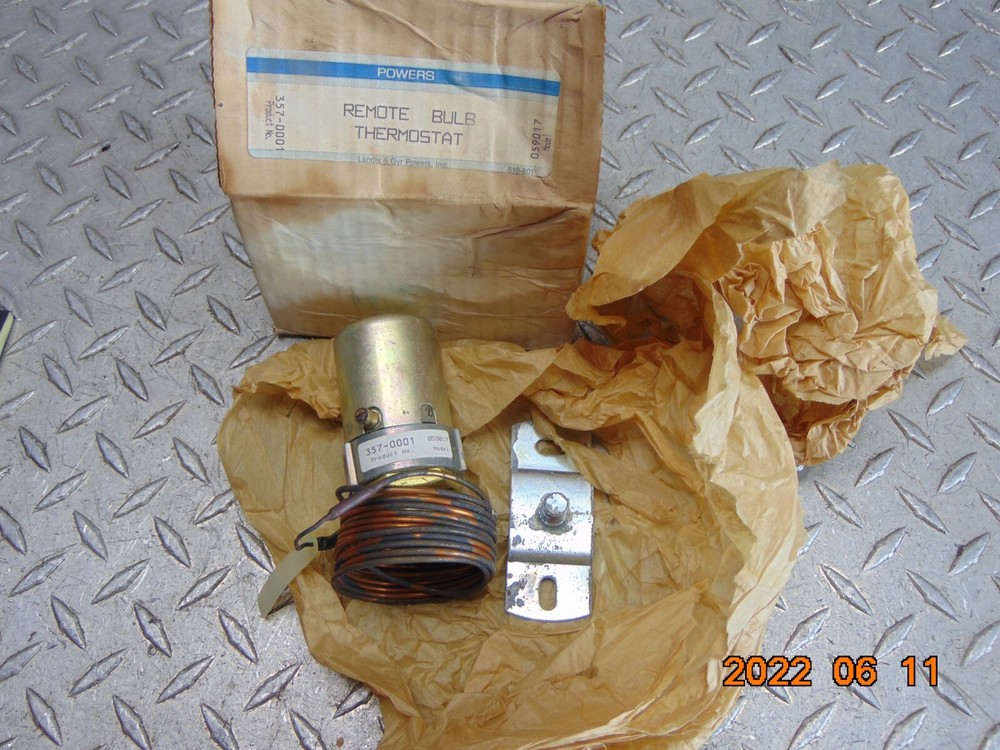 POWERS 357-0001 REMOTE BULB THERMOSTAT - QUANTITY - FREE SHIPPING