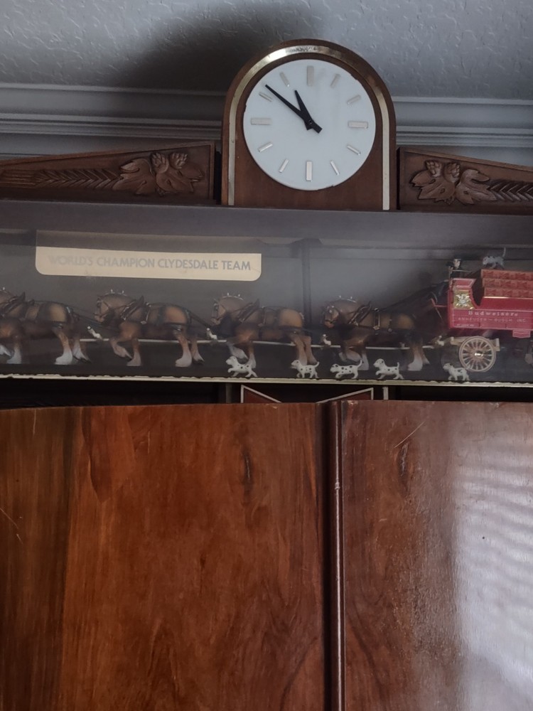 Budweiser Clock Horses