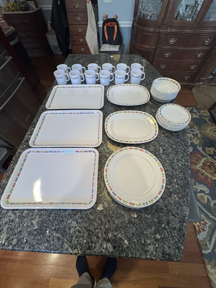 Cool Out Melamine Dinnerware VW Camper Van Service for 12