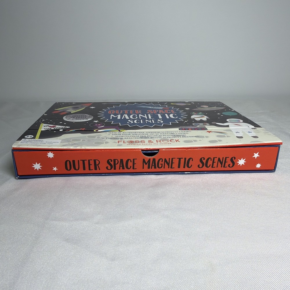 Floss & Rock Magnetic Scenes Playset - Outer Space