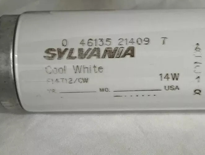 SYLVANIA FLUORESCENT COOL WHITE 46135 F14T12/CW