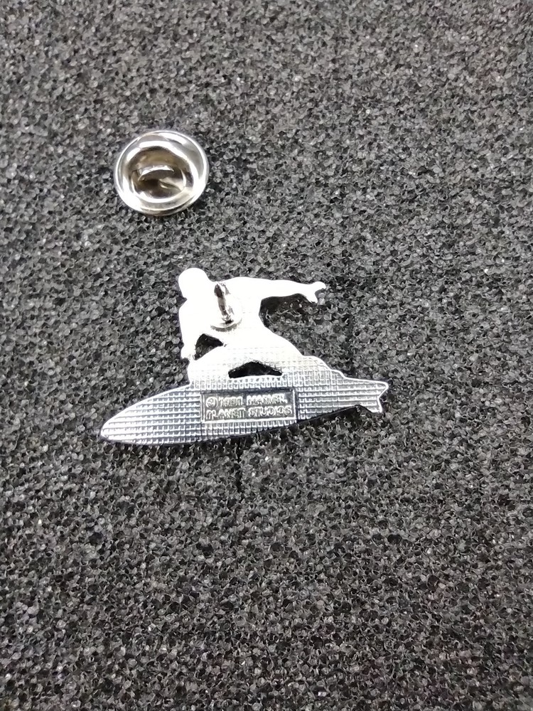 1994 Marvel Silver Surfer Pin Planet Studio, Excellent Condition