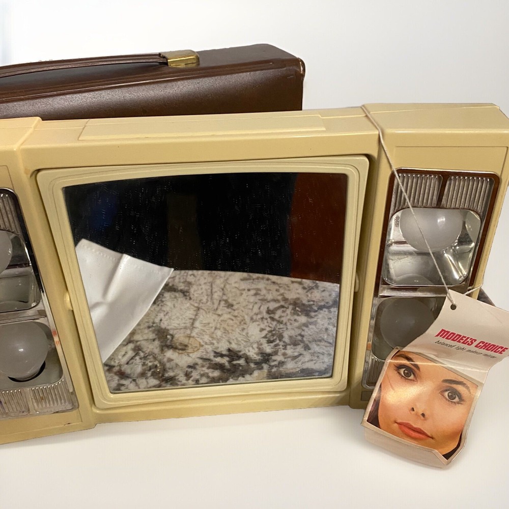 VTG 1968 Models Choice Faces West Lighted Double Sided Magnifying Makeup Mirror