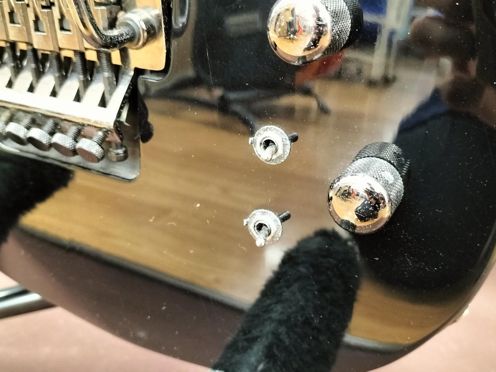 FERNANDES / FR-85 (no260404)