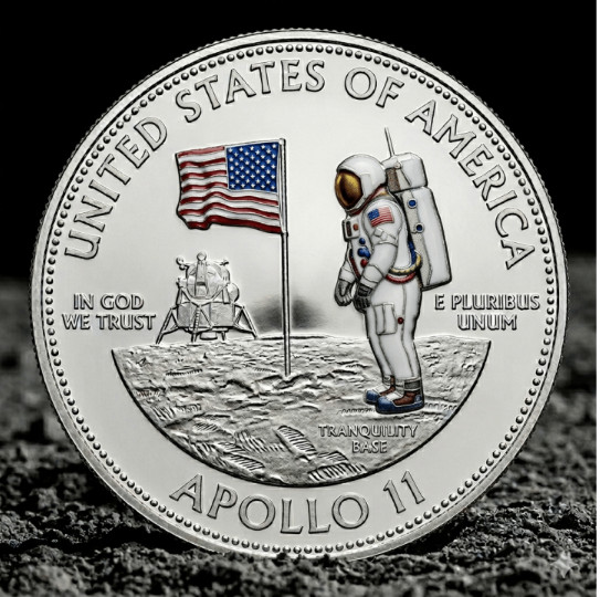Artemis II Apollo 11 Coin