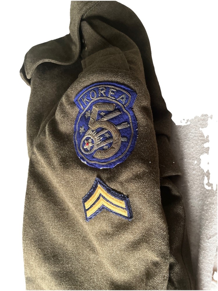 Ike Jacket With Korean War Air Force Patch Patches