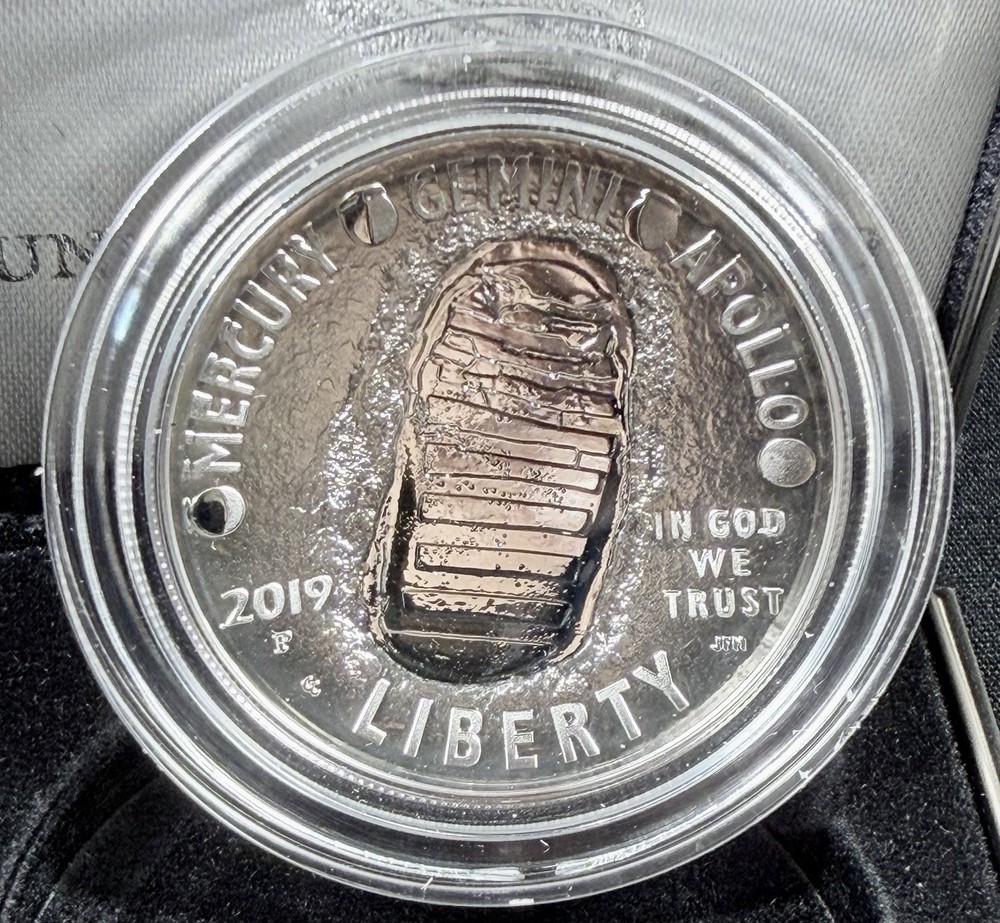 Apollo 11 50th Anniversary Proof Silver Dollar Commemorative 2019 U.S. Mint