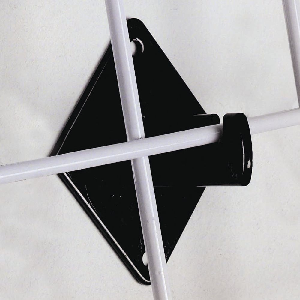 Black Grid Brackets