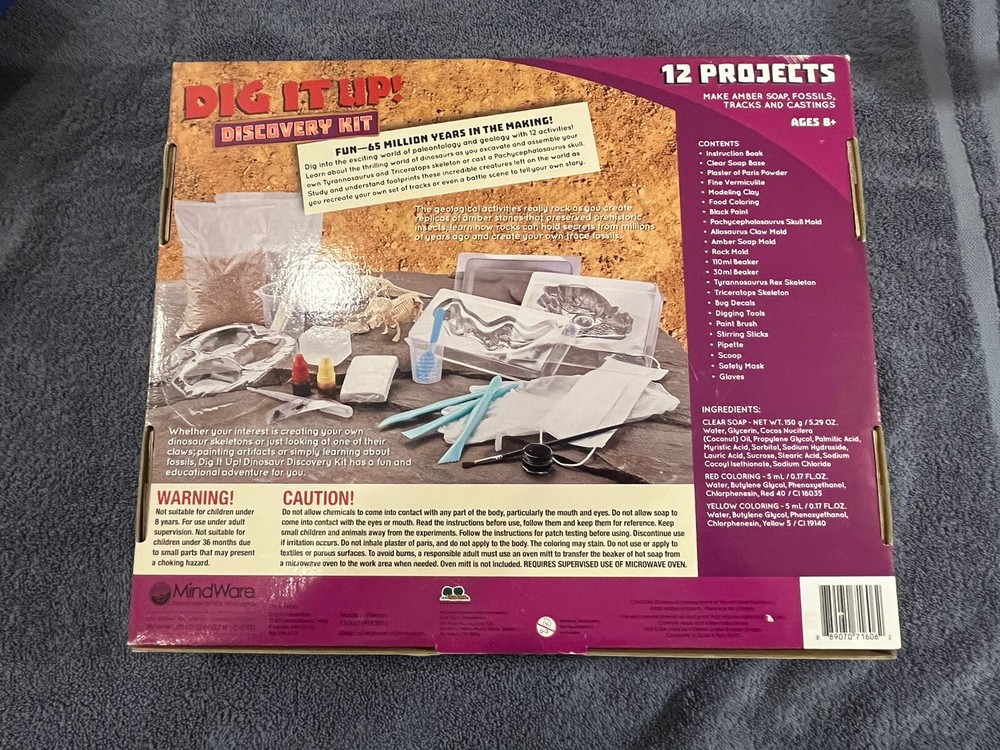 Dig It Up! Discovery Kit By MindWare - 12 Projects NEW