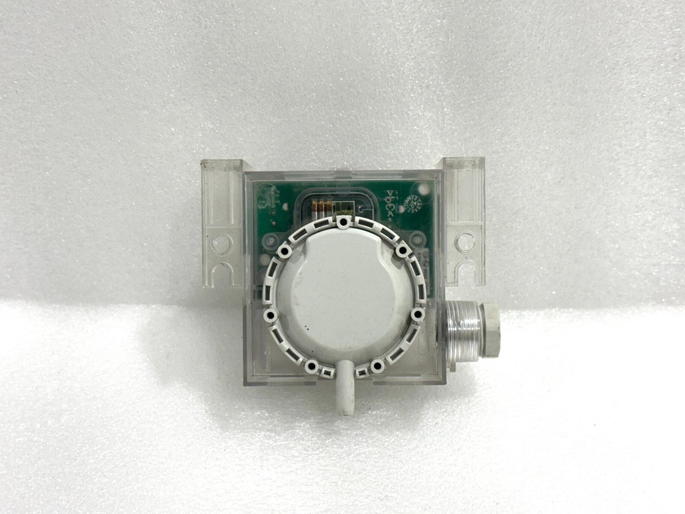 SIEMENS QBM3020-3D SERIES A PRESSURE SENSOR