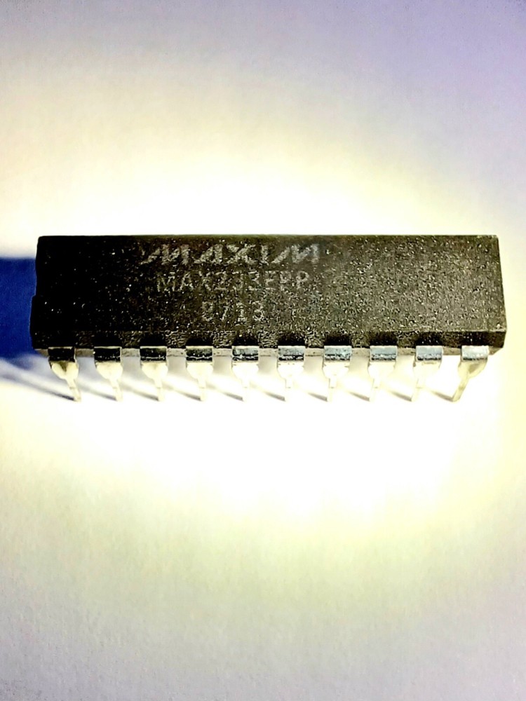 MAXIM  MAX233EPP  DIP-20 Pin Integrated Circuit IC Chips   New!