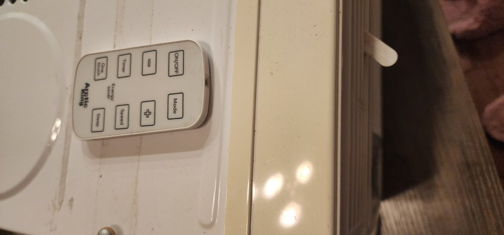 Window Air Conditioner Artic King