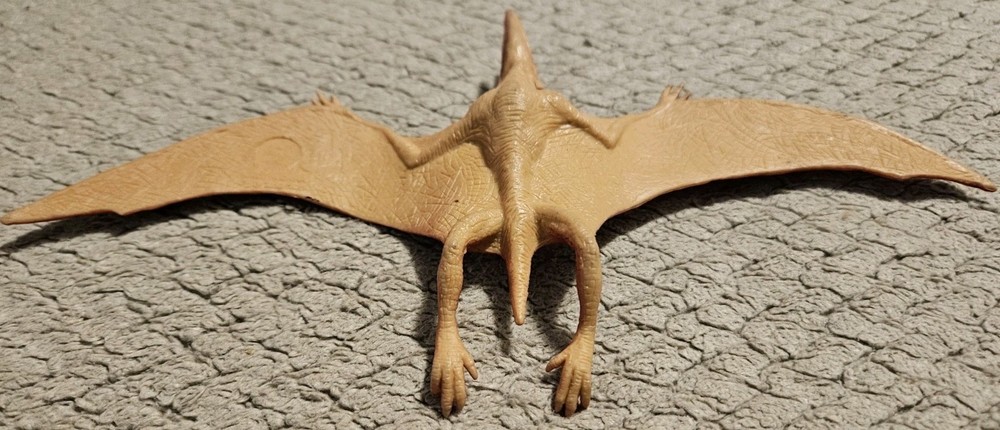Pteranodon Dinosaur 5.25 Inches Long Red