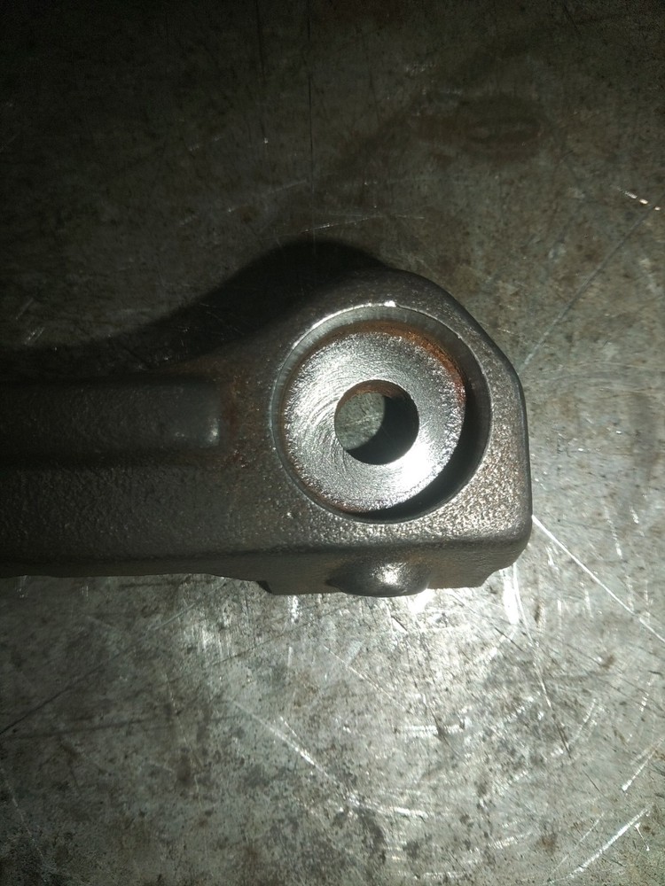 CLAMP ROCKER ARM (R65553)