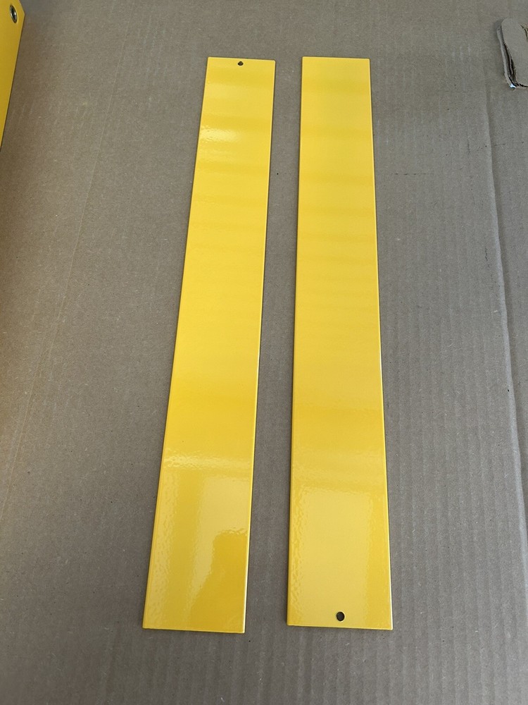 Mac Tools - Yellow Bottom Shelf For MB197UC Utility Cart