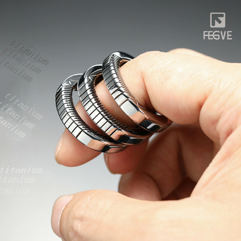 FEGVE Titanium Round Push Gate Snap Open Hook Spring Ring Carabiner Camping