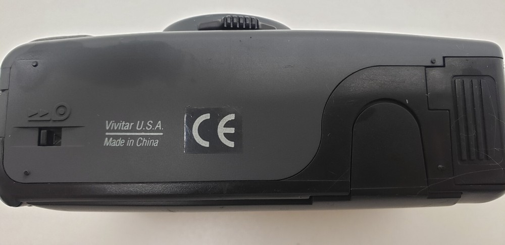 Vivitar PS 25 Point and Shoot 35mm DX Camera WORKING