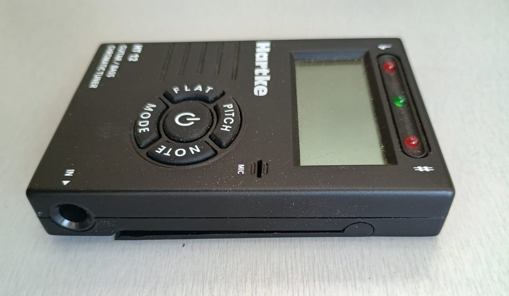 HARTKE HT12 Guitar Tuner