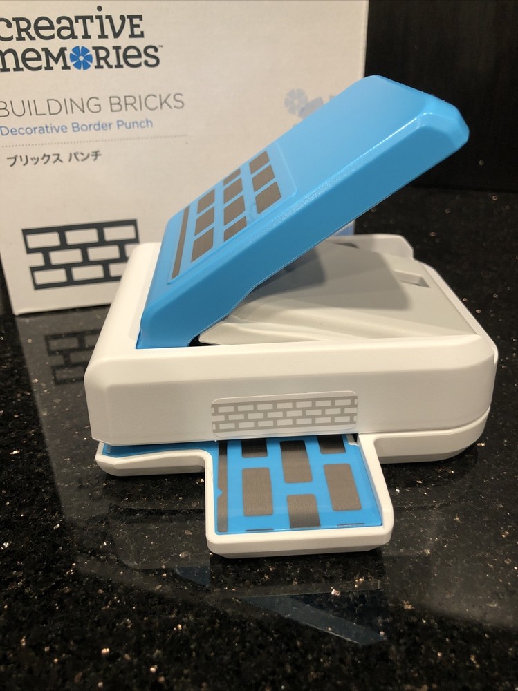 Creative Memories Building Bricks Decorative Border Punch Rare Never Released