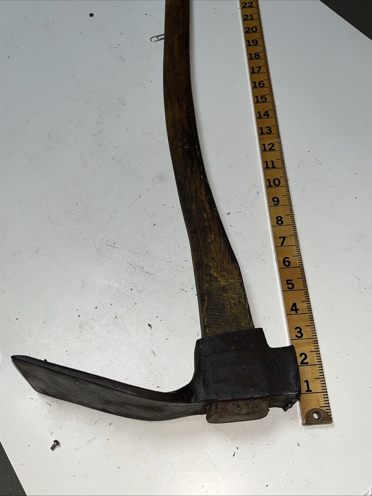 Adz With Original Handle ￼