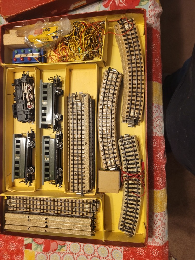 Marklin HO train Set Comes With Extra Box of Track