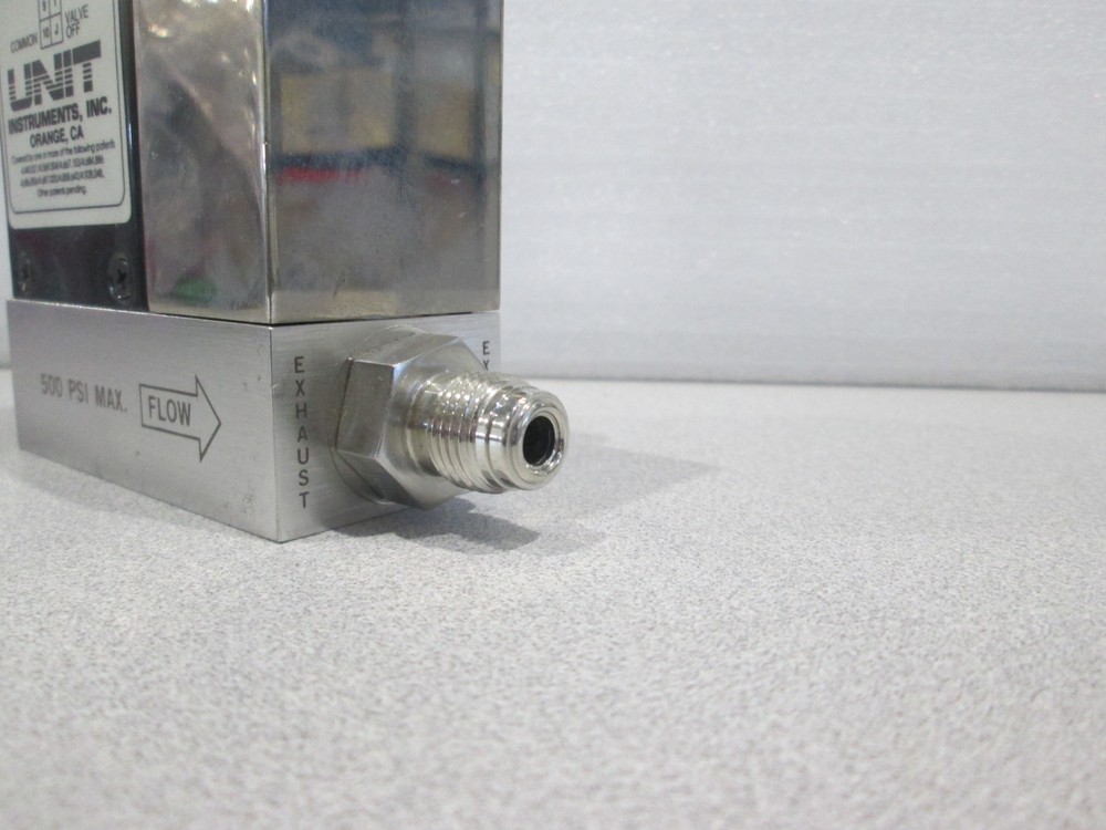Unit UFC-1100 Mass Flow Controller, Gas DE100, 50 SCCM