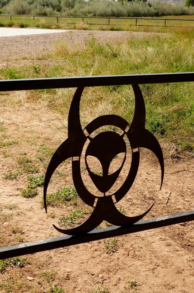 Bio-hazard Alien badge pin