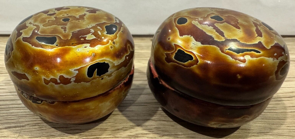 Pair Small Lacquerware Round Containers - 4cm Tall