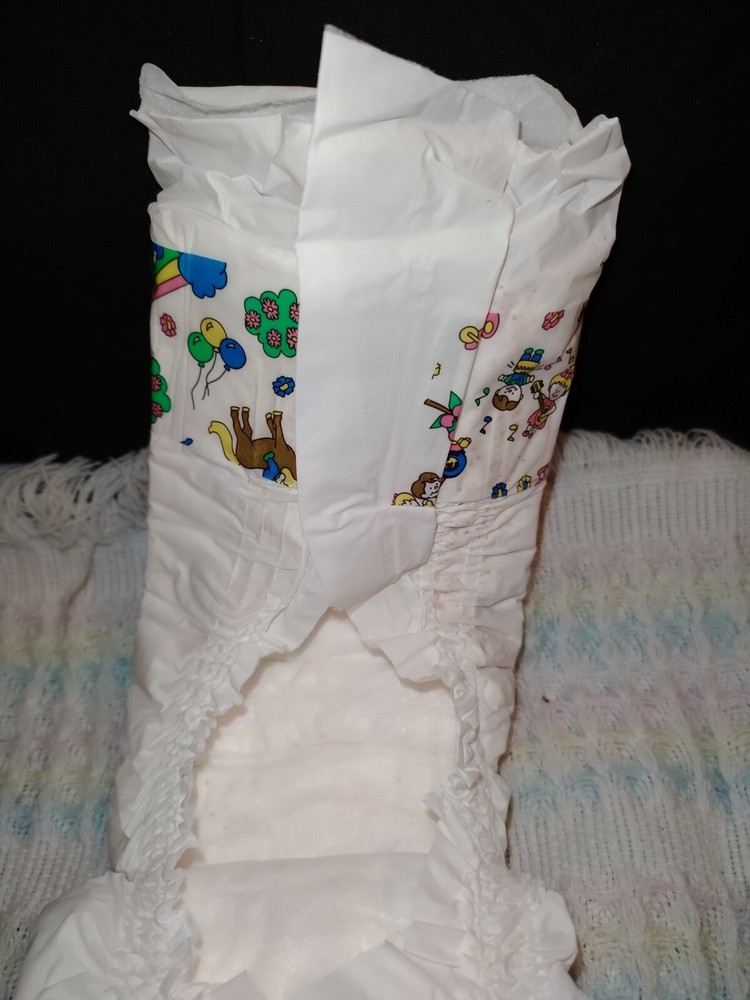 Vintage Plastic Back Diaper *1*Diaper Medium