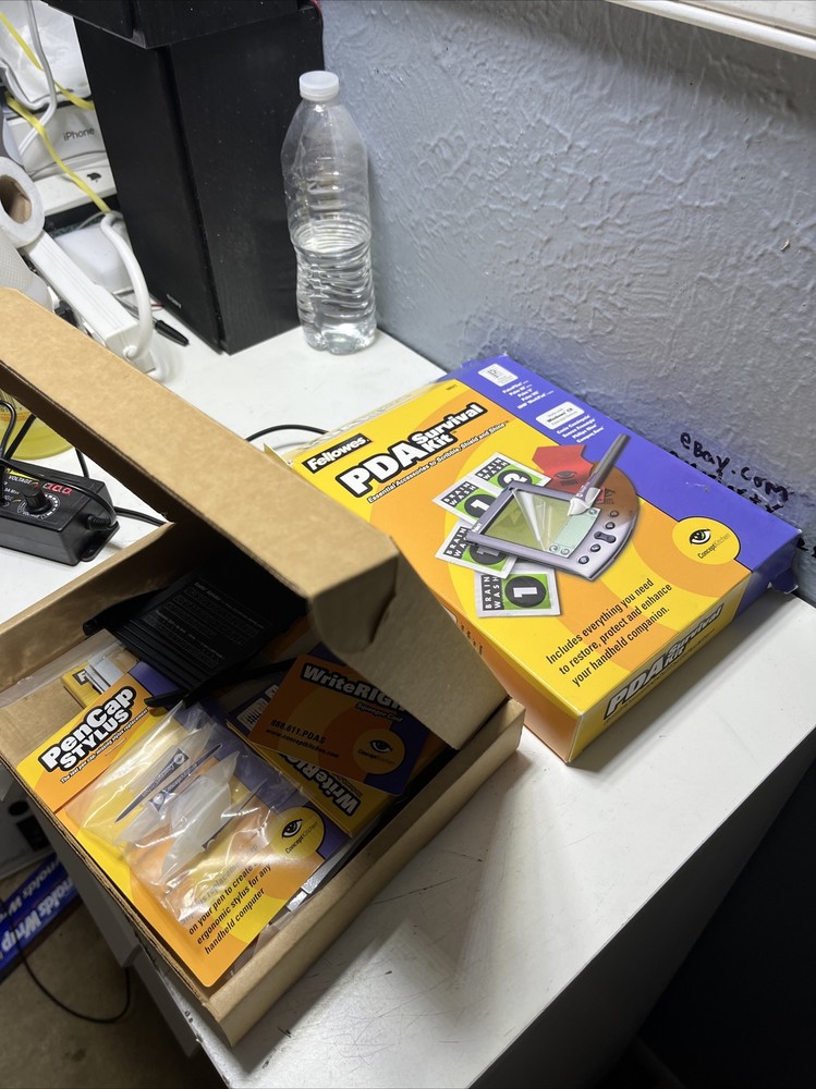 Fellowes 98021 PDA Kit for Cleaning