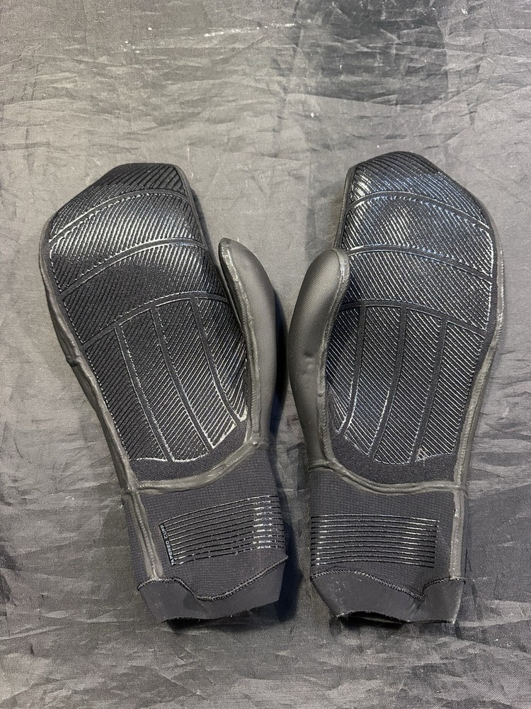 O’Neill Psycho Tech Surf Mitts 5mm Wetsuit Gloves Mittens