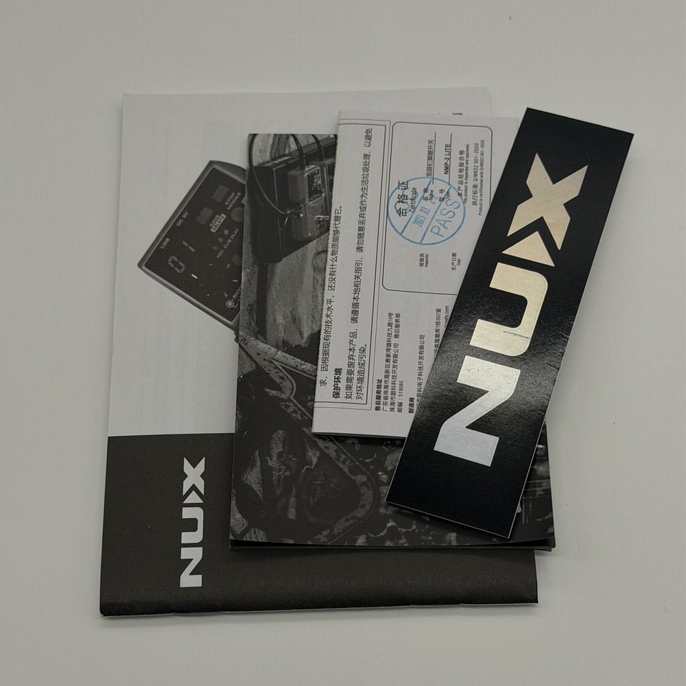 NUX Loop Core Deluxe Bundle Dual Foot Switch