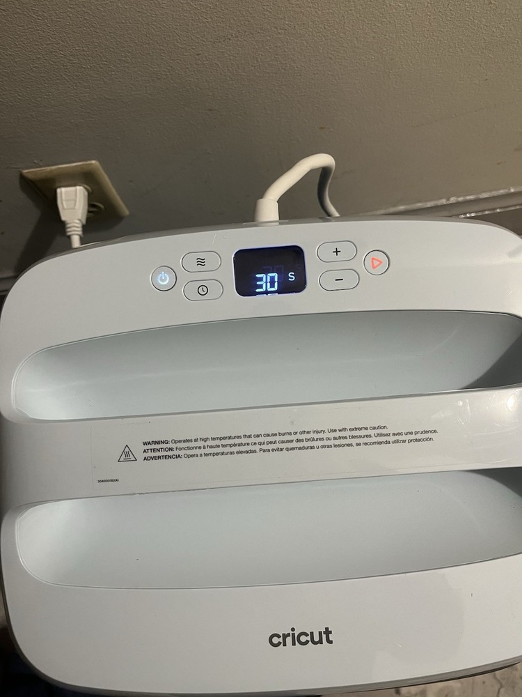 Cricut easy press 3 12 x 10