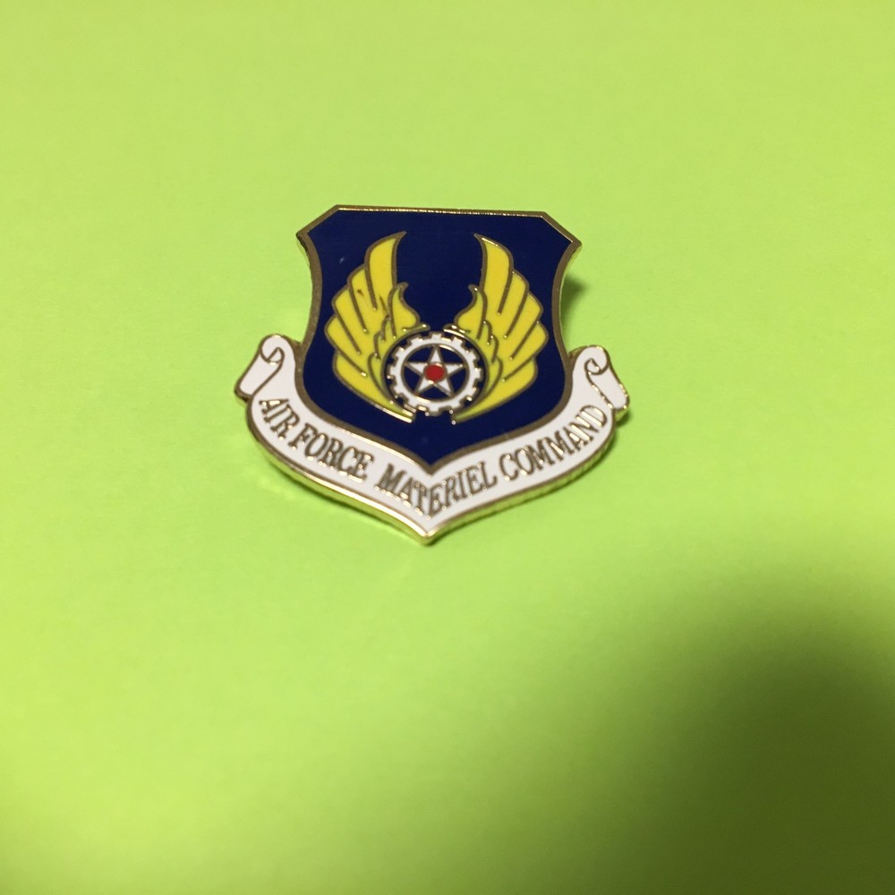 USAF MATERIAL COMMAND HAT PIN MEASURES 1 AND 1/8TH INCHES