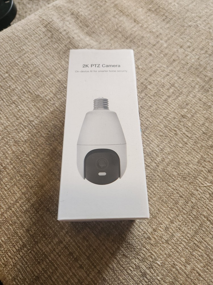 Light Bulb 2k Weatherproof PTZ Camera