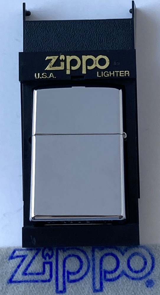 ZIPPO PREVIOUSLY COLLECTED Not Used Zi Lighter FLAME Repeat 2004 Reverse