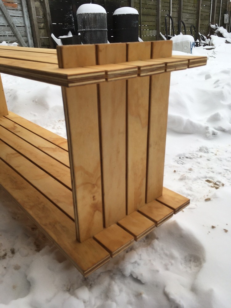 bench / Coffee Table With The Shelve