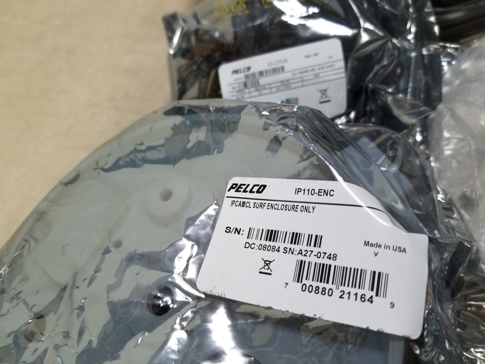 Pelco IP111-CHV9 Camclosure Integrated Camera System