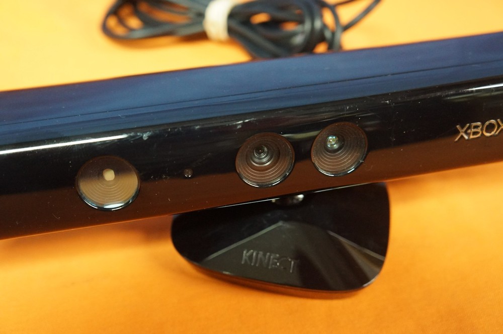 Microsoft Xbox 360 Kinect Sensor Bar Official OEM Black 1414