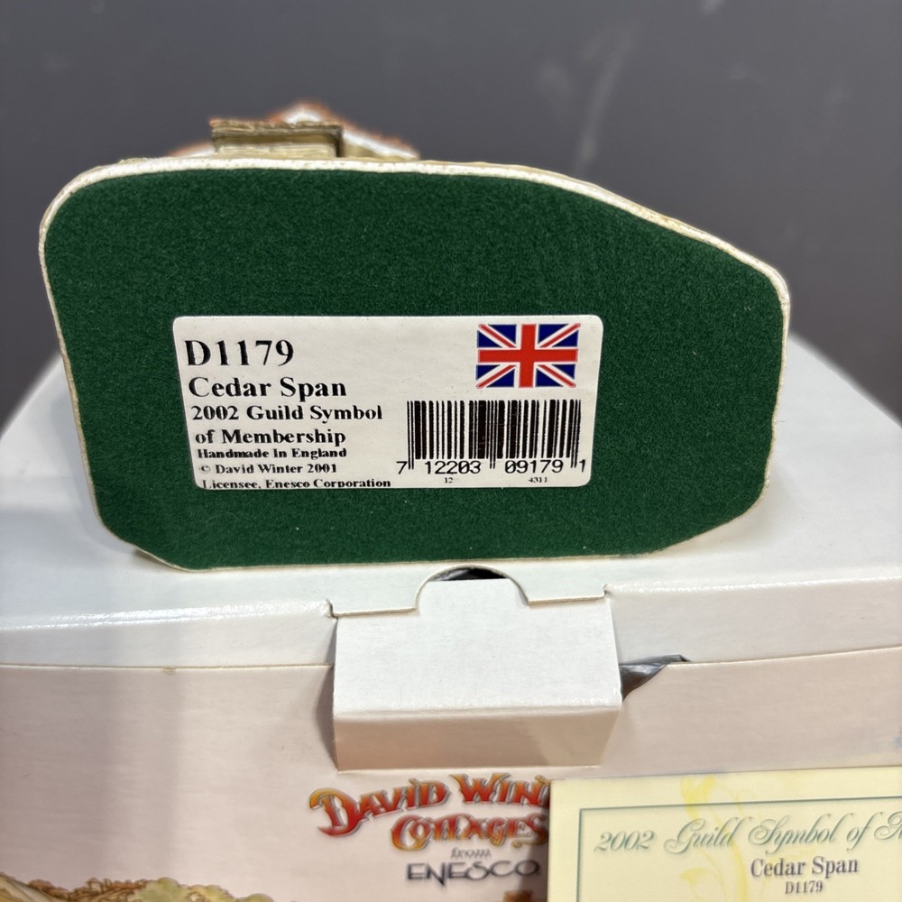 19-8-David Winter "Cedar Span" 2002 Guild Box/COA