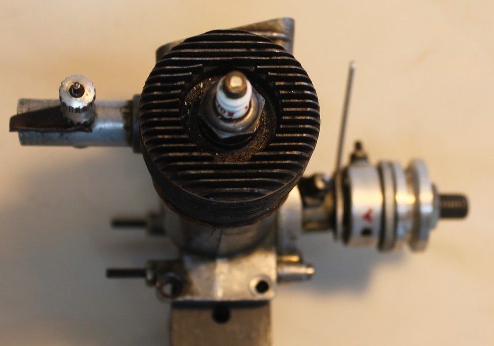 Lot 386, Ohlsson & Rice 60 scale airplane engine, spark plug & points, used