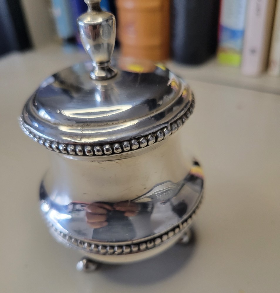 Vintage Ronson Varaflame Empire Table Lighter 1960's (WORKING)